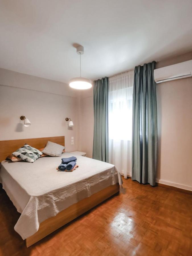 Tip Top Apartment Chalkís Exterior foto