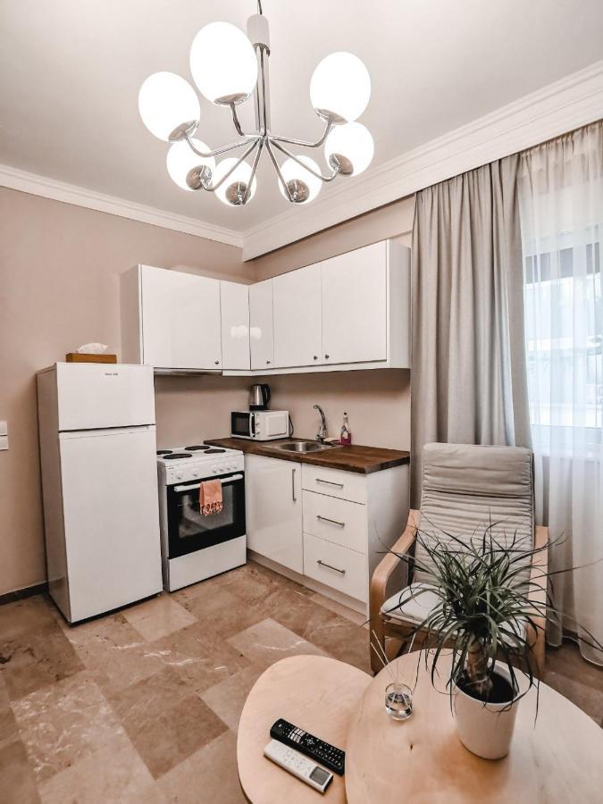 Tip Top Apartment Chalkís Exterior foto